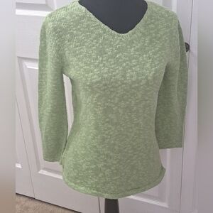 Sarah Arizona Linen Blend Lime Green Sweater        Size M